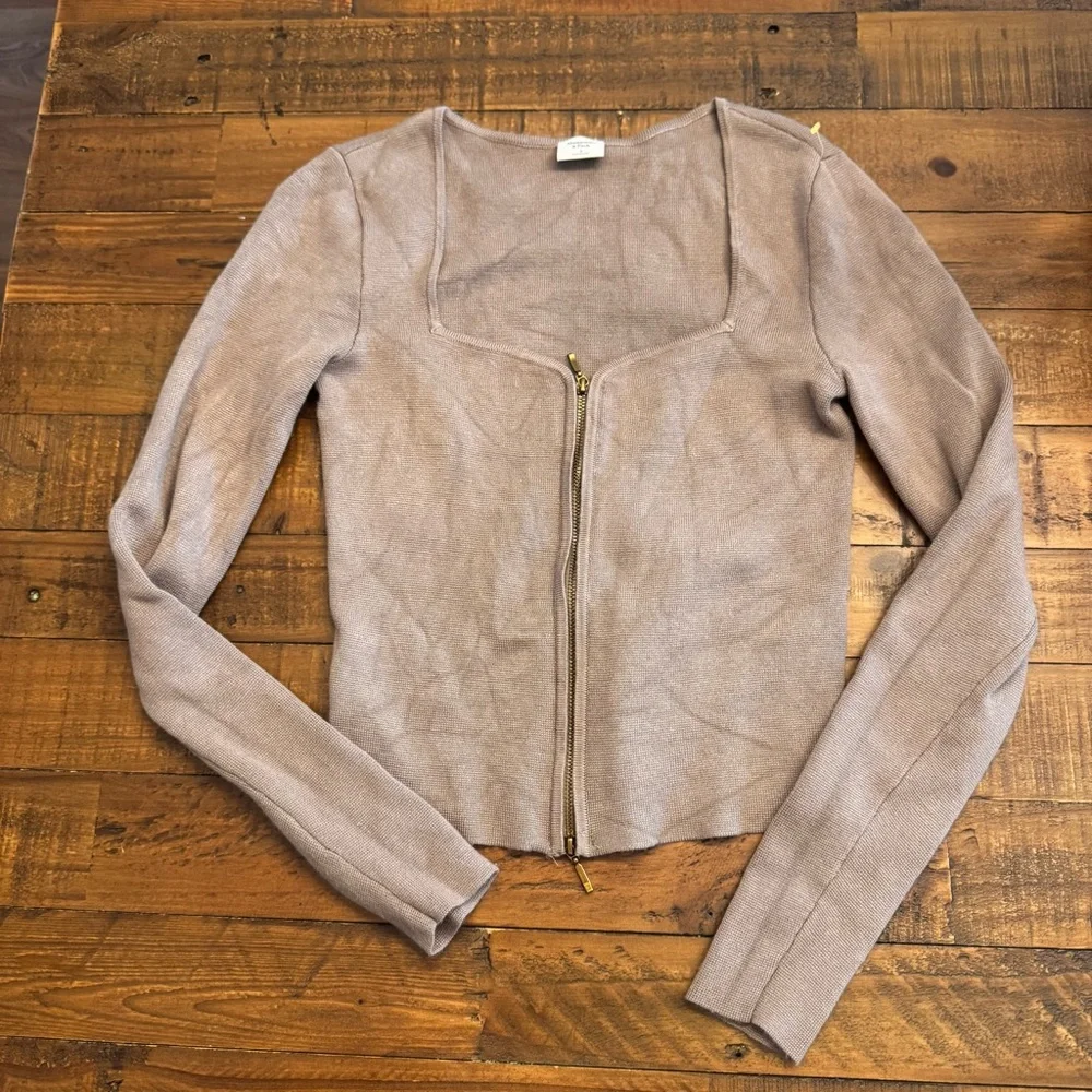 ABERCROMBIE Zip‎ Front Sweater